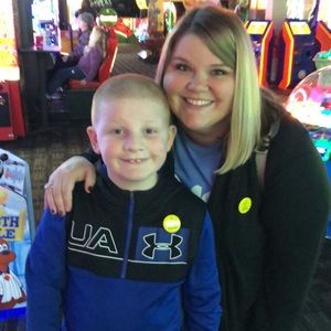 Meet your Posher, Holly